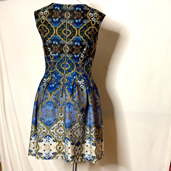 Fab Gabby Skye dress - Picture 4 of 6